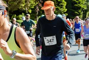 Download race photo <a href='Large/img_0073.jpg' class='lightbox-download'>here</a>