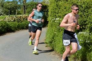Download race photo <a href='Large/img_0949.jpg' class='lightbox-download'>here</a>