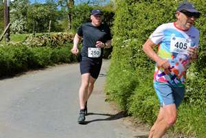 Download race photo <a href='Large/img_1125.jpg' class='lightbox-download'>here</a>