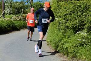 Download race photo <a href='Large/img_1129.jpg' class='lightbox-download'>here</a>