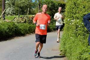 Download race photo <a href='Large/img_1131.jpg' class='lightbox-download'>here</a>
