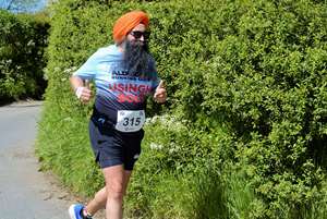 Download race photo <a href='Large/img_1454.jpg' class='lightbox-download'>here</a>