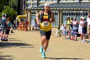 Download race photo <a href='Large/img_1602.jpg' class='lightbox-download'>here</a>