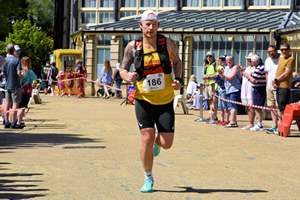 Download race photo <a href='Large/img_1603.jpg' class='lightbox-download'>here</a>