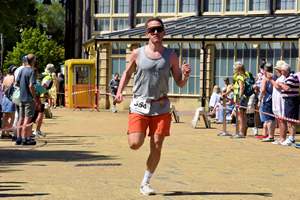 Download race photo <a href='Large/img_1619.jpg' class='lightbox-download'>here</a>