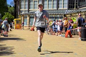 Download race photo <a href='Large/img_1623.jpg' class='lightbox-download'>here</a>
