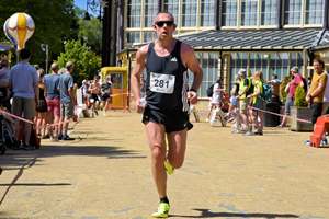 Download race photo <a href='Large/img_1742.jpg' class='lightbox-download'>here</a>