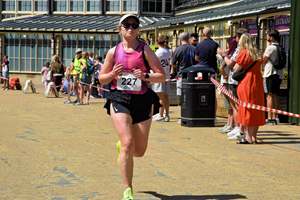 Download race photo <a href='Large/img_1800.jpg' class='lightbox-download'>here</a>
