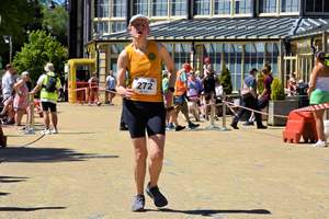 Download race photo <a href='Large/img_2044.jpg' class='lightbox-download'>here</a>