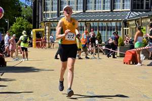 Download race photo <a href='Large/img_2045.jpg' class='lightbox-download'>here</a>