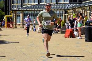 Download race photo <a href='Large/img_2046.jpg' class='lightbox-download'>here</a>