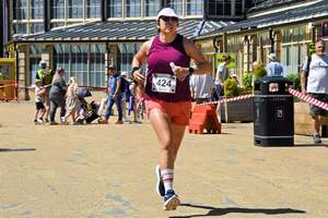 Download race photo <a href='Large/img_2104.jpg' class='lightbox-download'>here</a>