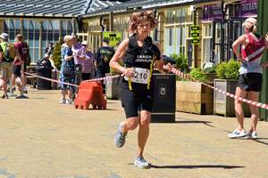 Download race photo <a href='Large/img_2108.jpg' class='lightbox-download'>here</a>