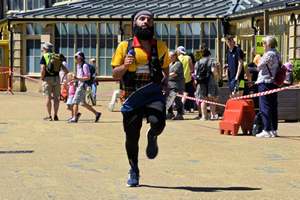 Download race photo <a href='Large/img_2145.jpg' class='lightbox-download'>here</a>