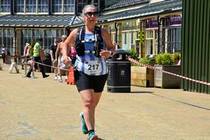 Download race photo <a href='Large/img_2317.jpg' class='lightbox-download'>here</a>