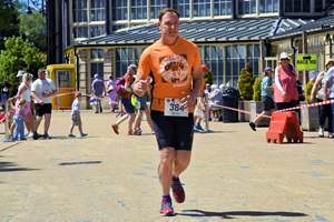 Download race photo <a href='Large/img_2326.jpg' class='lightbox-download'>here</a>