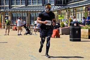 Download race photo <a href='Large/img_2327.jpg' class='lightbox-download'>here</a>