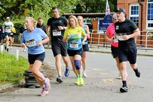 Download race photo <a href='Large/img_0850.jpg' class='lightbox-download'>here</a>