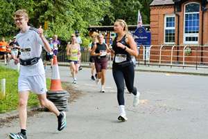 Download race photo <a href='Large/img_0897.jpg' class='lightbox-download'>here</a>