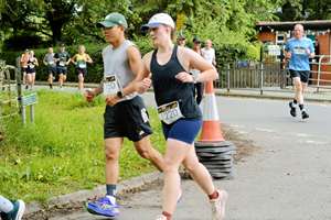 Download race photo <a href='Large/img_0989.jpg' class='lightbox-download'>here</a>