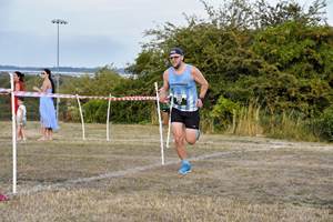 Download race photo <a href='Large/img_1073.jpg' class='lightbox-download'>here</a>