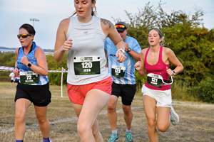 Download race photo <a href='Large/img_1439.jpg' class='lightbox-download'>here</a>