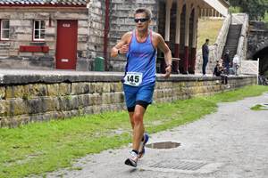Download race photo <a href='Large/img_0343.jpg' class='lightbox-download'>here</a>