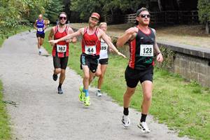 Download race photo <a href='Large/img_1064.jpg' class='lightbox-download'>here</a>