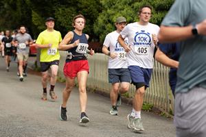 Download race photo <a href='Large/img_0071.jpg' class='lightbox-download'>here</a>