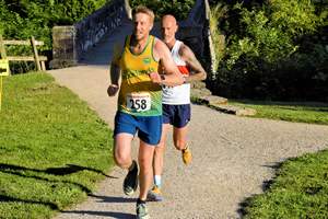 Download race photo <a href='Large/img_1005.jpg' class='lightbox-download'>here</a>