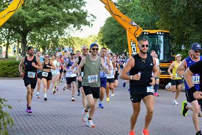 Download race photo <a href='Large/img_0018.jpg' class='lightbox-download'>here</a>