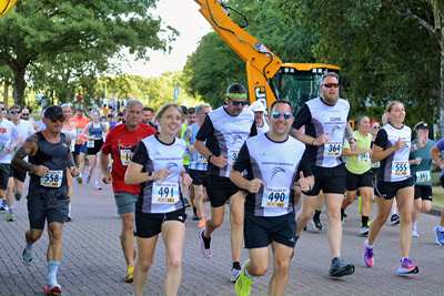 Download race photo <a href='Large/img_0040.jpg' class='lightbox-download'>here</a>