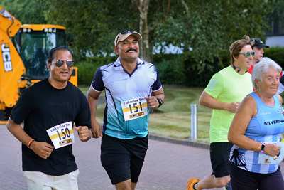 Download race photo <a href='Large/img_0071.jpg' class='lightbox-download'>here</a>