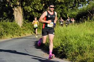 Download race photo <a href='Large/img_0106.jpg' class='lightbox-download'>here</a>
