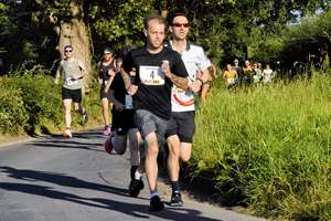Download race photo <a href='Large/img_0148.jpg' class='lightbox-download'>here</a>