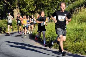 Download race photo <a href='Large/img_0150.jpg' class='lightbox-download'>here</a>