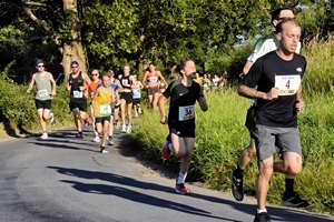 Download race photo <a href='Large/img_0151.jpg' class='lightbox-download'>here</a>