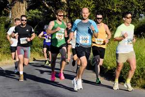 Download race photo <a href='Large/img_0183.jpg' class='lightbox-download'>here</a>