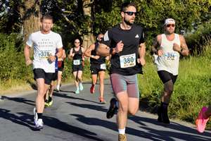 Download race photo <a href='Large/img_0188.jpg' class='lightbox-download'>here</a>