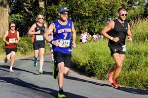 Download race photo <a href='Large/img_0194.jpg' class='lightbox-download'>here</a>