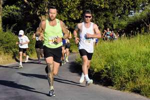Download race photo <a href='Large/img_0204.jpg' class='lightbox-download'>here</a>