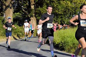 Download race photo <a href='Large/img_0216.jpg' class='lightbox-download'>here</a>