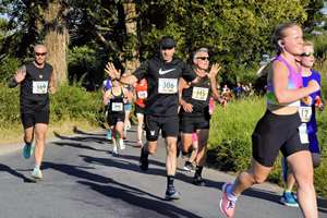 Download race photo <a href='Large/img_0233.jpg' class='lightbox-download'>here</a>