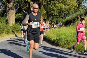 Download race photo <a href='Large/img_0235.jpg' class='lightbox-download'>here</a>