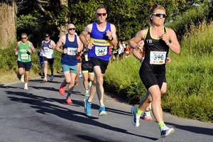 Download race photo <a href='Large/img_0239.jpg' class='lightbox-download'>here</a>