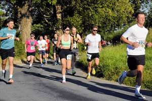 Download race photo <a href='Large/img_0272.jpg' class='lightbox-download'>here</a>