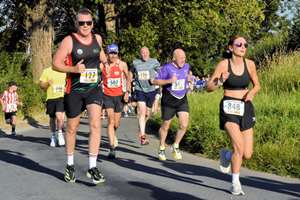 Download race photo <a href='Large/img_0290.jpg' class='lightbox-download'>here</a>