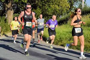 Download race photo <a href='Large/img_0291.jpg' class='lightbox-download'>here</a>