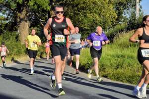 Download race photo <a href='Large/img_0292.jpg' class='lightbox-download'>here</a>