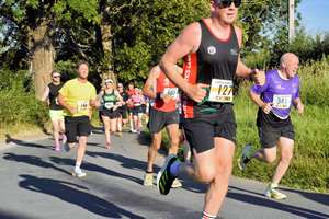 Download race photo <a href='Large/img_0293.jpg' class='lightbox-download'>here</a>